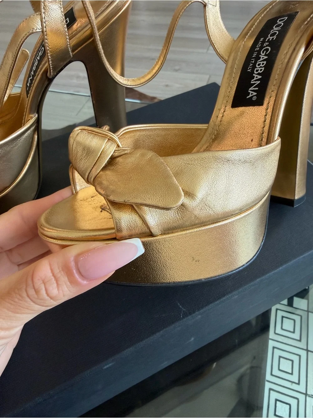 Dolce & Gabbana Bianca Bow Metallic Gold Platform Sandal Size 37